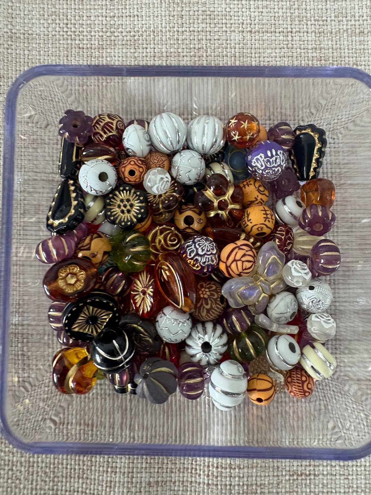 Tiny Craft & Mixed Bead for DIY Jewelry Crafting